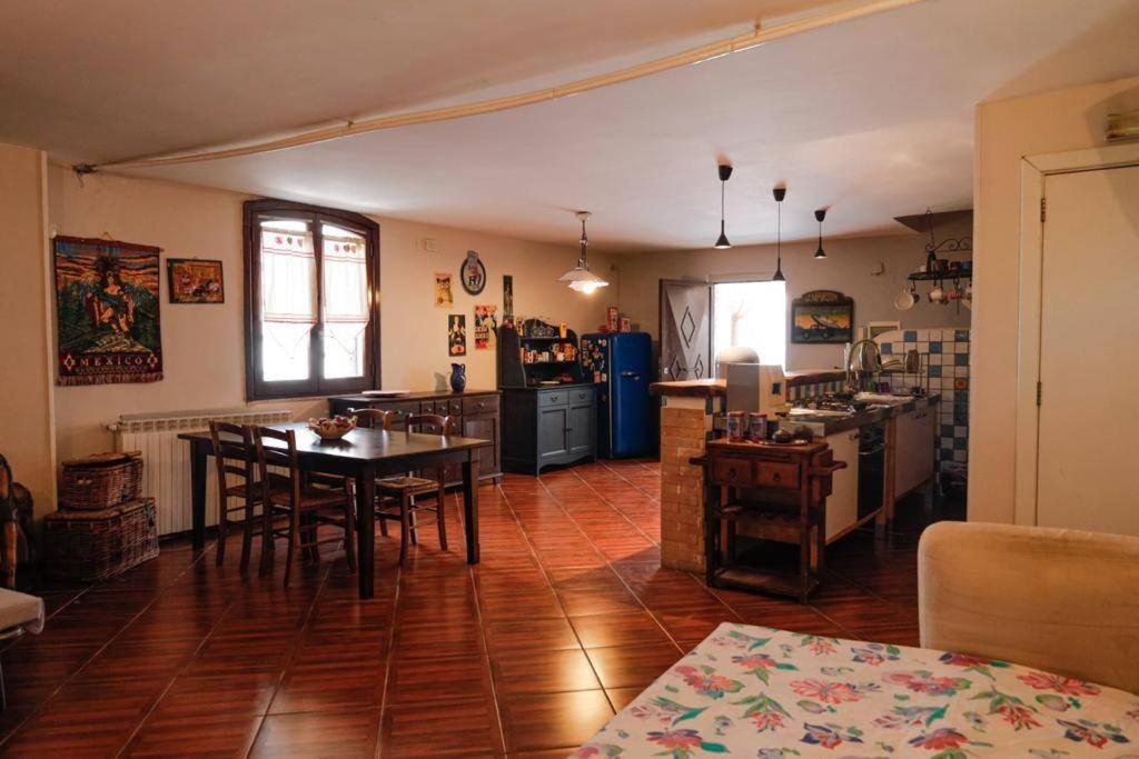 La Casa Sul Lago Di Napoli ลาโกปาเตรีย ภายนอก รูปภาพ